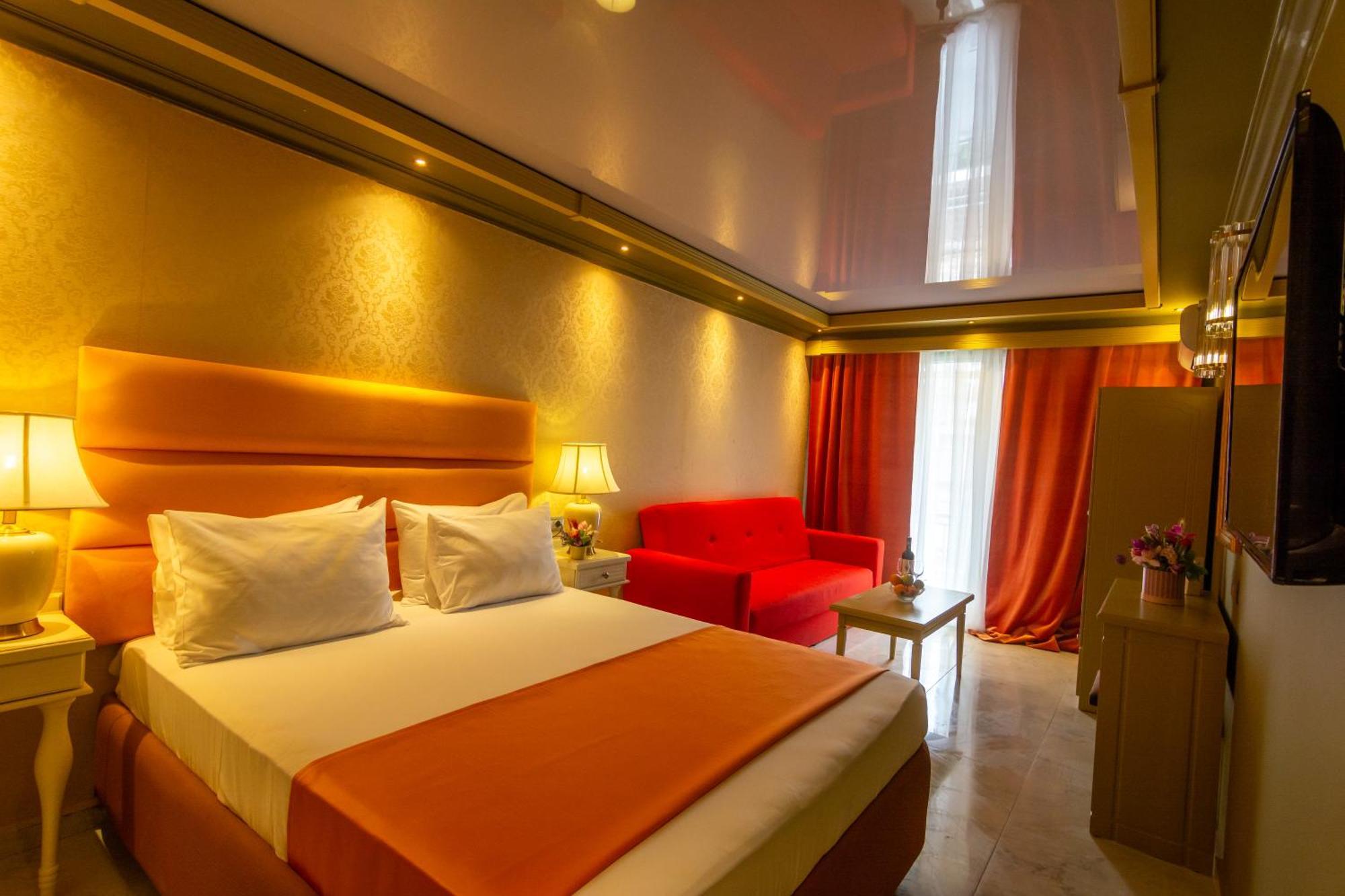 Hotel Craiova By Phoenicia Blue View 올림프 객실 사진